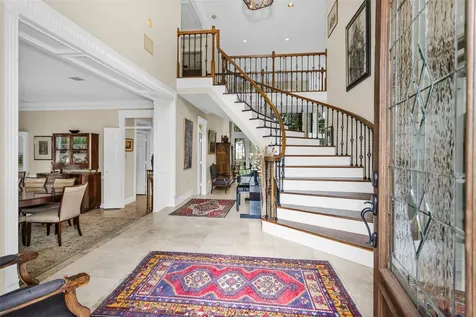 6 S Brokenfern Drive The Woodlands TX 77380