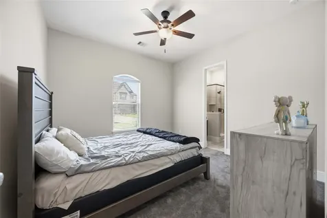 4926 Olive Province Lane Manvel TX 77578
