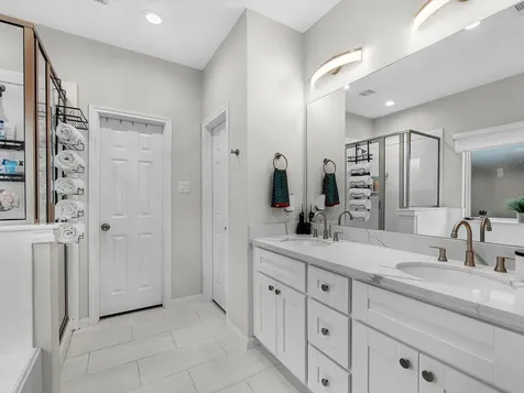8407 James Franklin Street Houston TX 77088