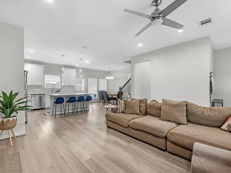 8407 James Franklin Street Houston TX 77088