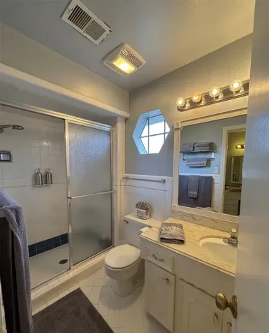 1789 Saxony Lane Houston TX 77058