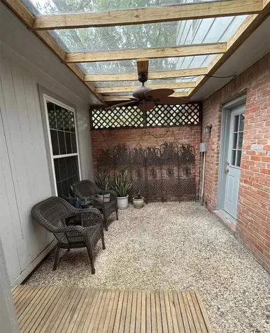 1789 Saxony Lane Houston TX 77058