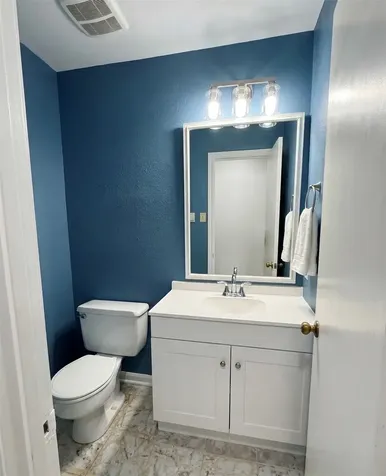 1789 Saxony Lane Houston TX 77058