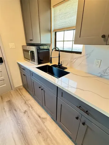 210 N Mattson Street West Columbia TX 77486