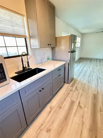 210 N Mattson Street West Columbia TX 77486