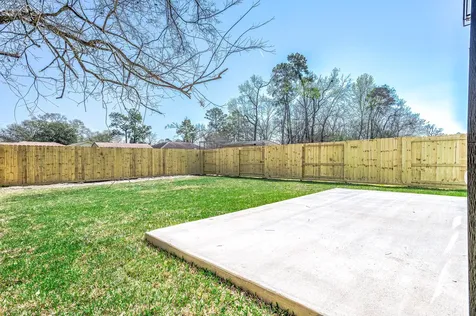 8602 Hoffman Street Houston TX 77016