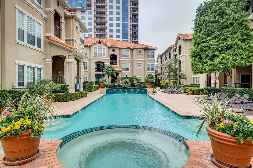 3231 Allen Parkway 6203 Houston TX 77019