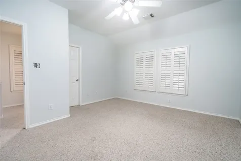 850 W Heights Hollow Lane Houston TX 77007
