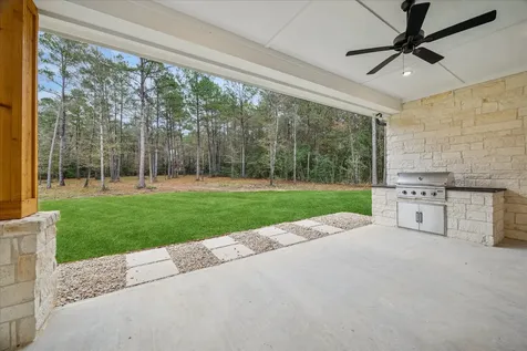 688 Lonestar Road Huntsville TX 77340
