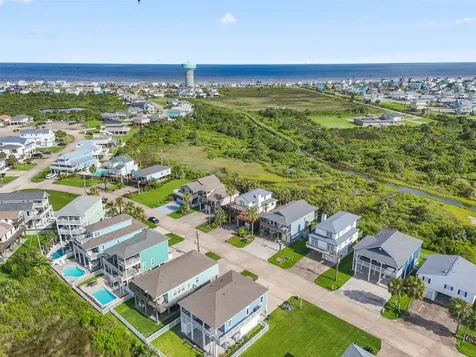 22517 Bay Point Drive Galveston TX 77554