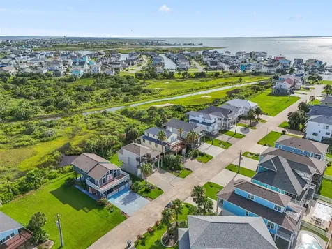 22517 Bay Point Drive Galveston TX 77554