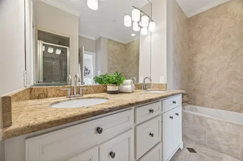 2611 Riverside Drive C Houston TX 77004