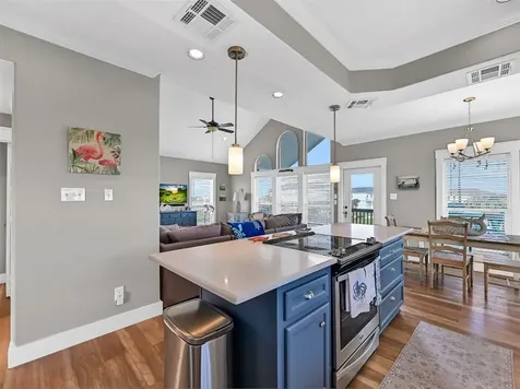 3902 Warrior Court Galveston TX 77554