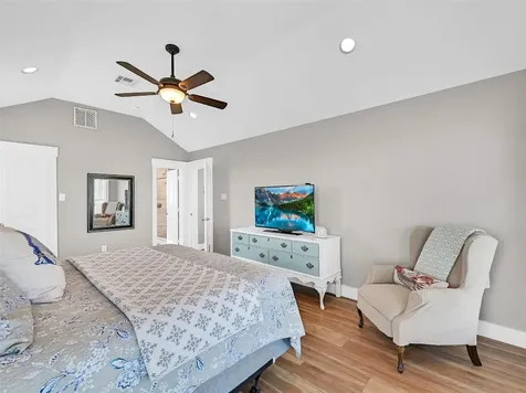 3902 Warrior Court Galveston TX 77554