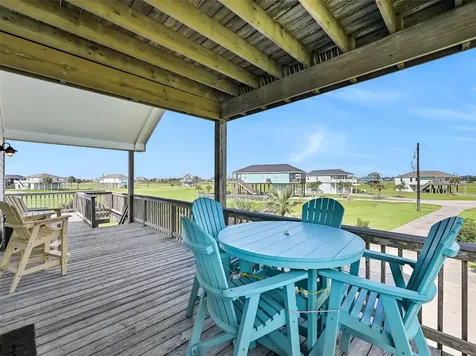 3902 Warrior Court Galveston TX 77554