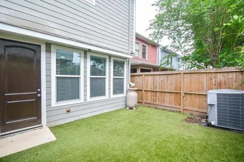 1514 Prince Street Houston TX 77008