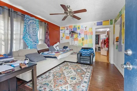 304 W Wheat Street Woodville TX 75979