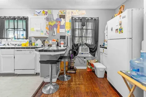 304 W Wheat Street Woodville TX 75979