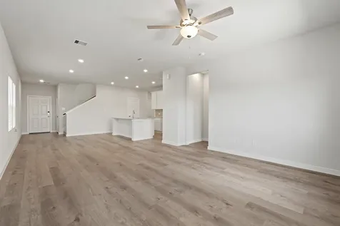17302 Gentle Doves Lane Waller TX 77484