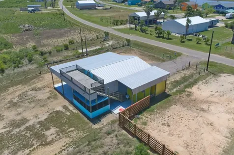 996 Blue Water Boulevard Sargent TX 77414