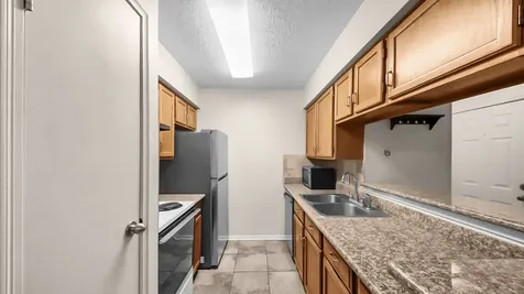 2120 El Paseo Street 1403 Houston TX 77054