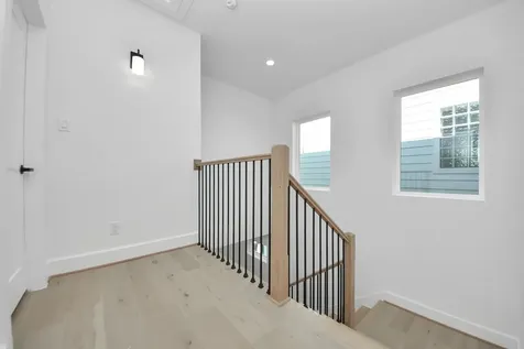 923 Fisher Street E Houston TX 77018