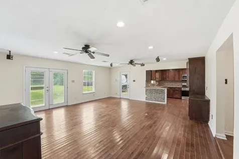2922 Pansy Street Pasadena TX 77503