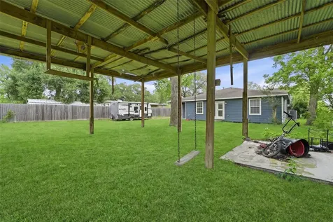 2922 Pansy Street Pasadena TX 77503
