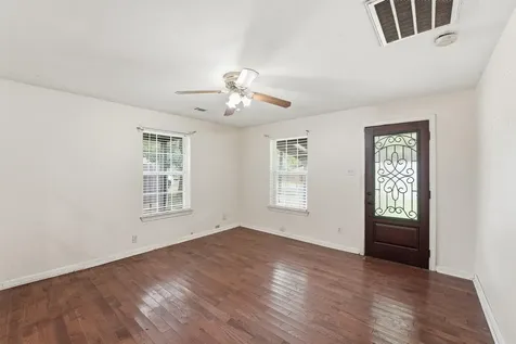 2922 Pansy Street Pasadena TX 77503