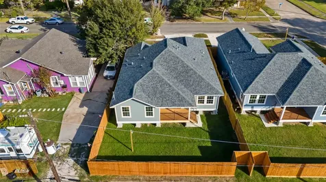 3205 Nebraska Street Baytown TX 77520