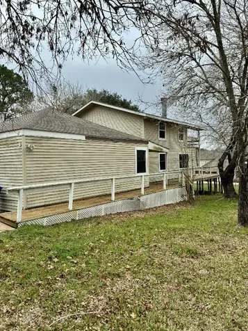 57 Lake Shore Lane Riverside TX 77320