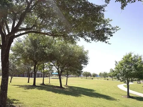 1015 Andover Drive Pearland TX 77584