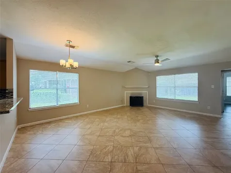 1015 Andover Drive Pearland TX 77584