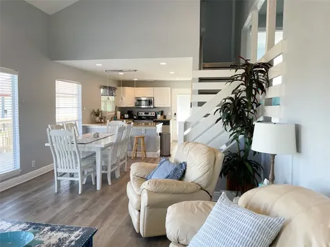 12632 John Reynolds Road Galveston TX 77554