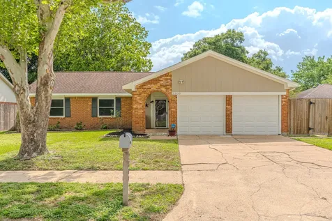2309 Romayor Court Pearland TX 77581