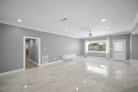 6215 S Braeswood Boulevard Houston TX 77096