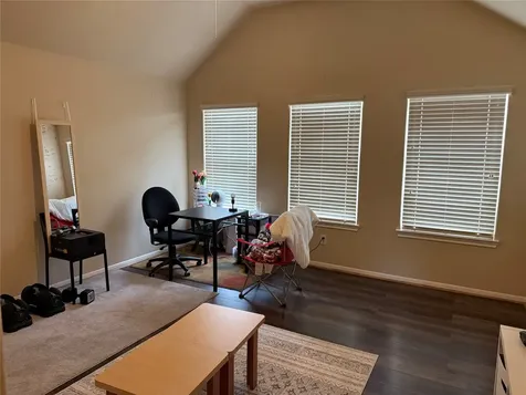2231 Naomi Street Houston TX 77054