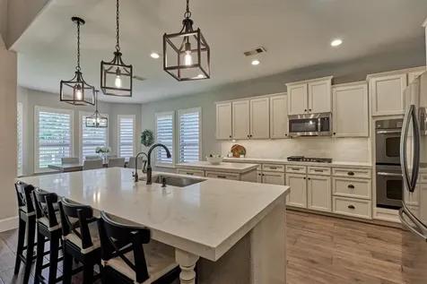 155 W Wading Pond Circle Tomball TX 77375
