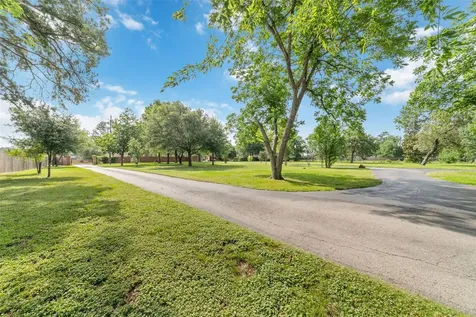 12625 Huffmeister Road Cypress TX 77429