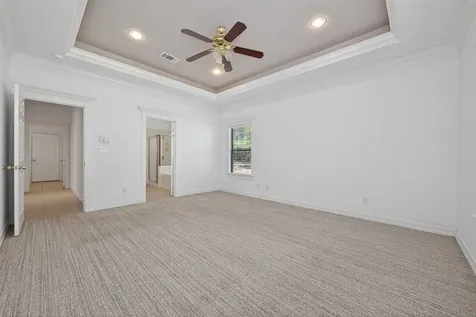 5030 Highland Pass Montgomery TX 77316