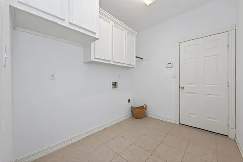 5030 Highland Pass Montgomery TX 77316