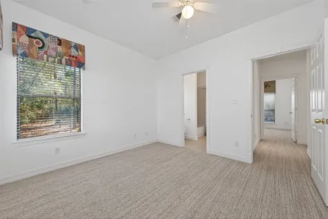 5030 Highland Pass Montgomery TX 77316