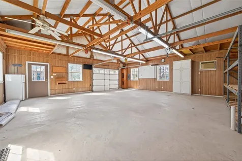 5030 Highland Pass Montgomery TX 77316