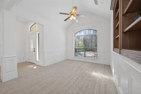 5030 Highland Pass Montgomery TX 77316