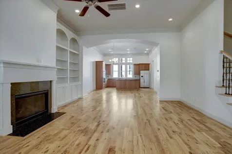 1415 Oakdale Street Houston TX 77004