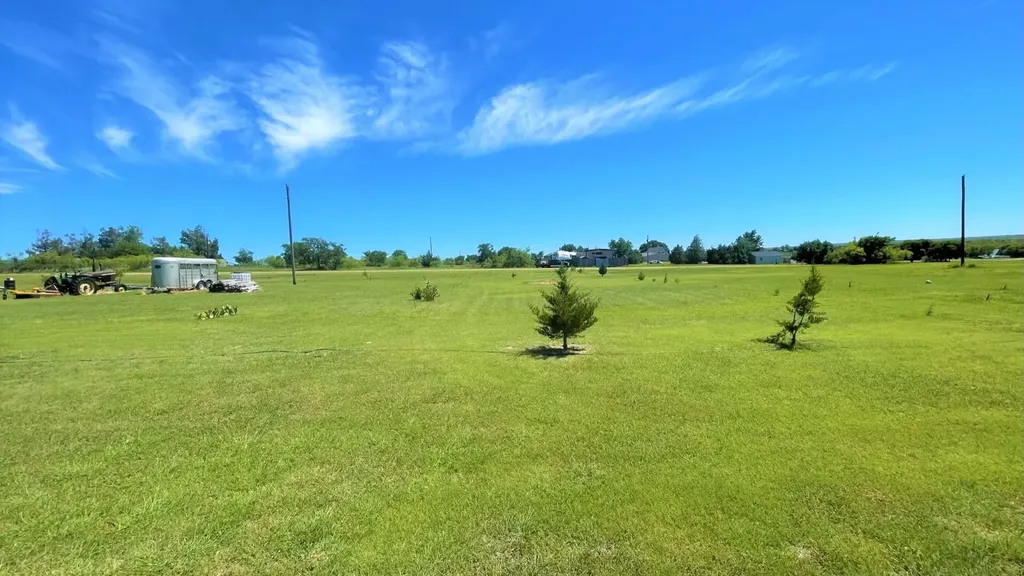 Lots 32-33 Mollybee Drive Howardwick TX 79226