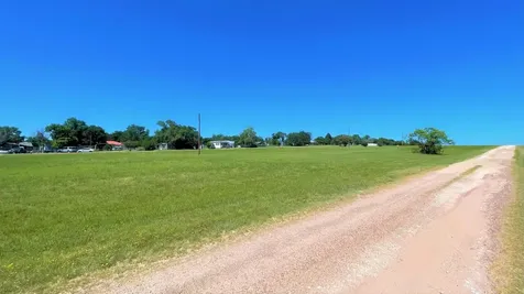 Lots 32-33 Mollybee Drive Howardwick TX 79226