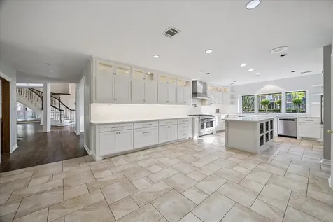 15410 Brandonwood Court Houston TX 77069