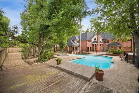 15410 Brandonwood Court Houston TX 77069