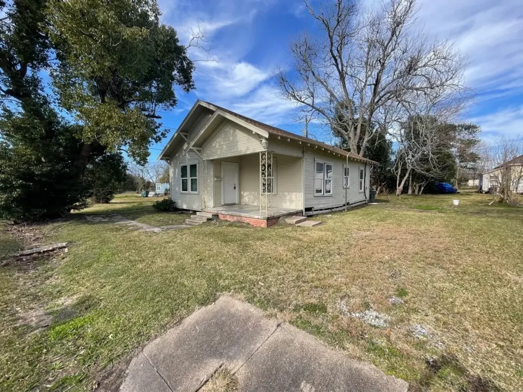 724 Orange Avenue Port Arthur TX 77640